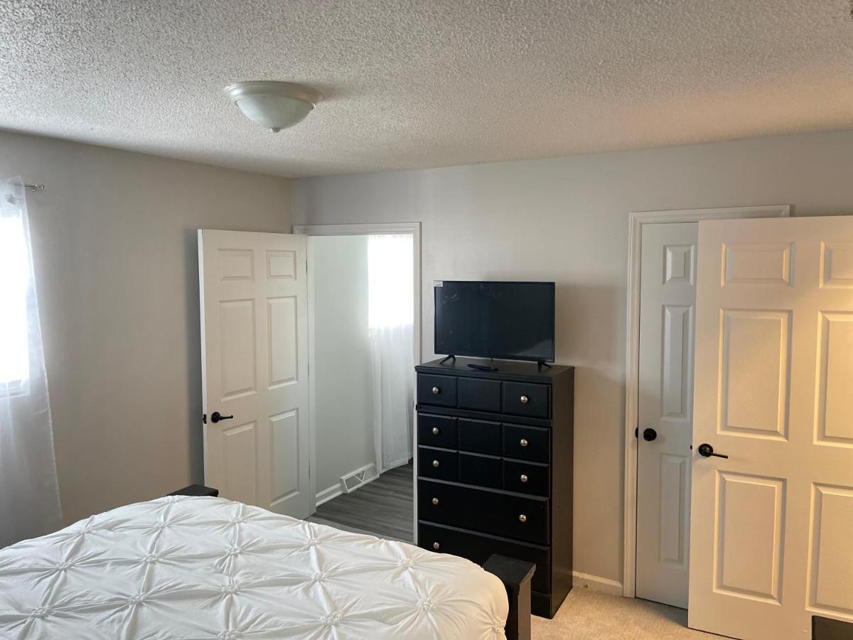 Spacious 1King Bd/2Queen Bd/* 1 Mile From I-85 Lexington Exteriör bild